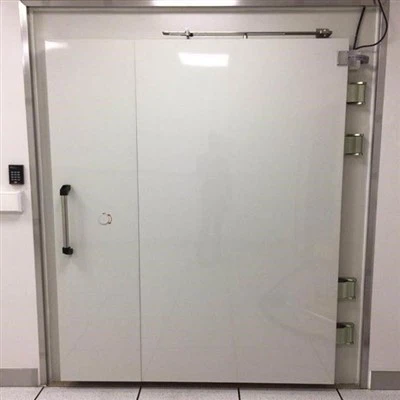 Защитна автоматична врата